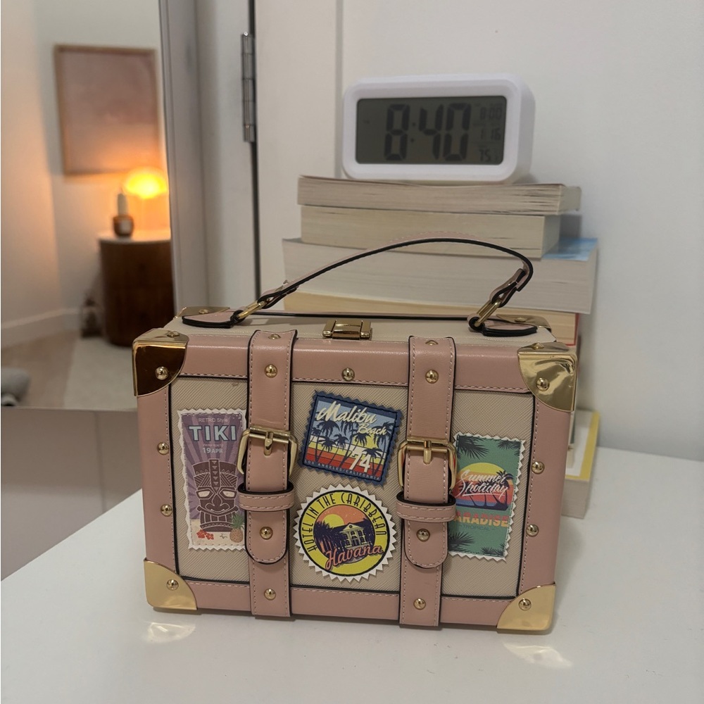 Stylish Pink Travel-Themed Women's Bag